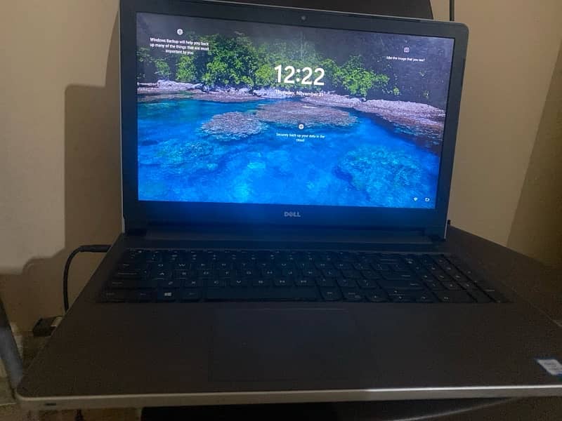 dell laptop for sell for only Karachi near pechs shahrah e Faisal 3