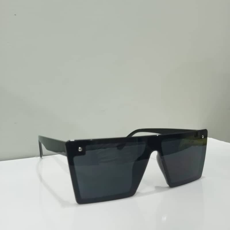 Full Black Guru Randhawa Oversize Square Sunglasses for Men 4