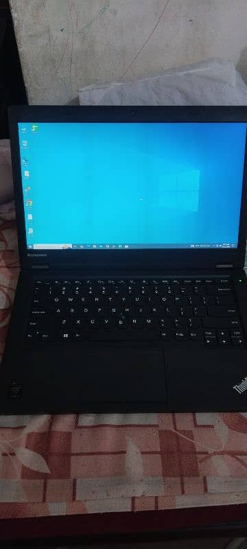 i 5 laptop SSD 128gb 4gb ram 5