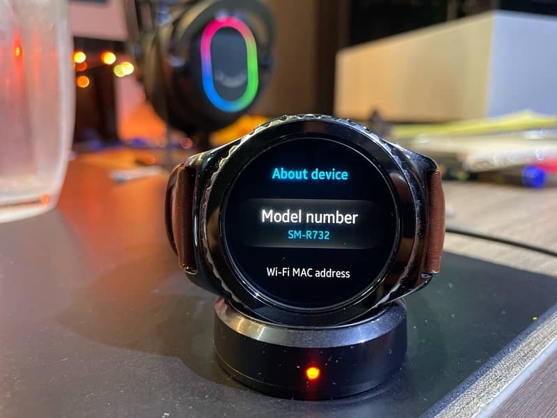 Samsung Gear S2 Classic (10/10 Condition with Original Box) 13