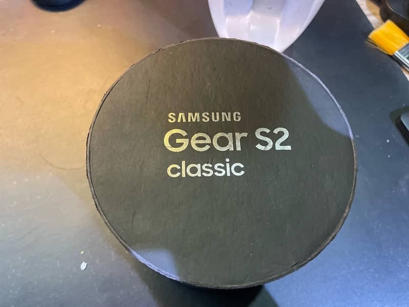 Samsung Gear S2 Classic (10/10 Condition with Original Box) 19