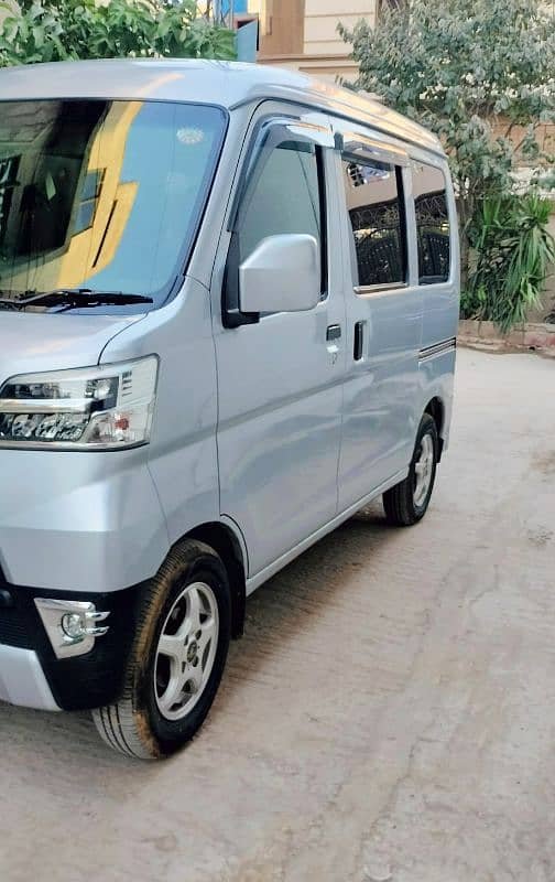 Daihatsu Hijet 2018 2