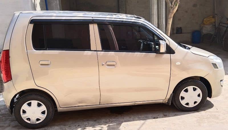 Suzuki Wagon R 2016 1