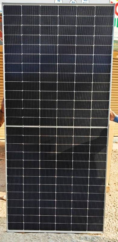 Solar panel 630 watts bifaciel solar tier 1 with 12+25 warrnety 0