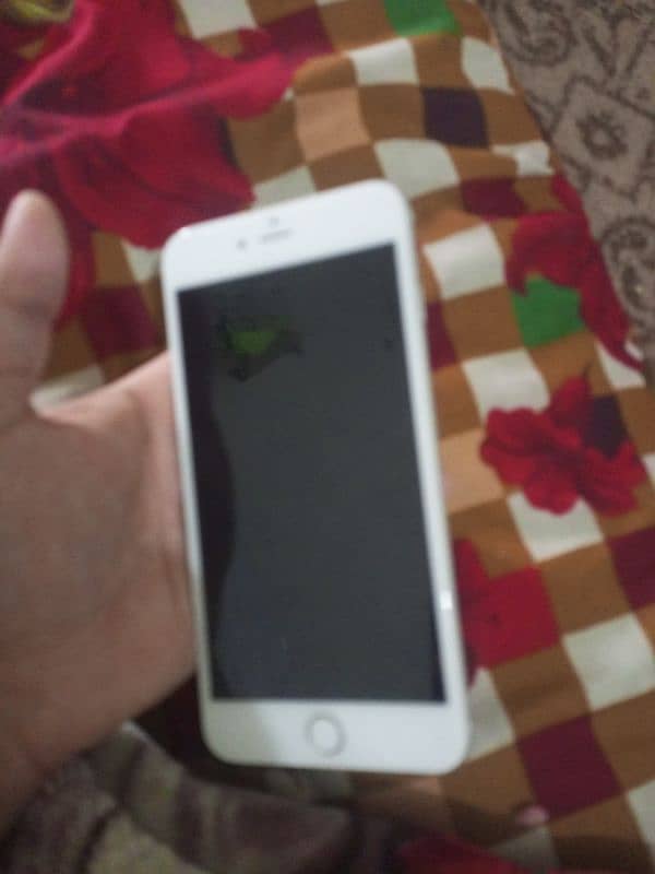 iphone 6+.        RS 24000 3