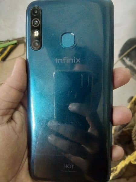 infinix hot8 OK condition 03062295157 for contact us 3