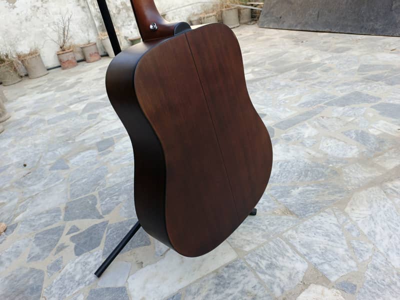 Brand New Acoustic Guitar With Bag And Picks 9