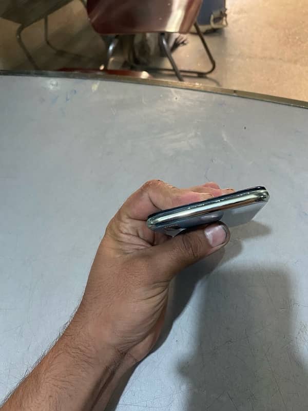 vivo y17 urgent sale 3