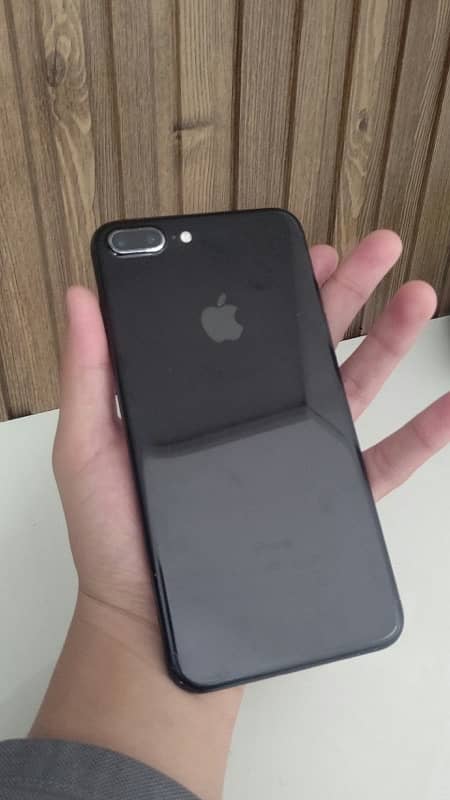 Iphone 7 plus, Pta approved, 128gb with box 1