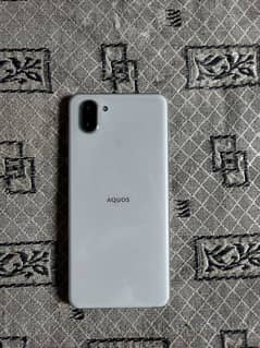 Aquos r3 6gb ram 128 rom hai condition 10 by 10 hai BAKI DEISCRIPTION