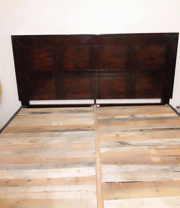 King size double wooden bed 3