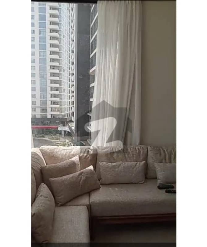 Panoramic view of Sea Emaar luxurious furnished apartment for Rent 2