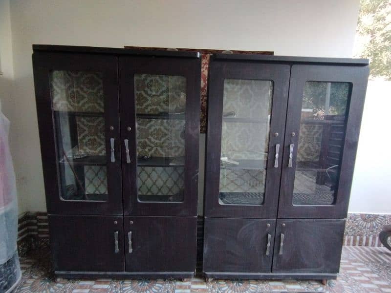 4 plai almari brnad new condition 10 10 3