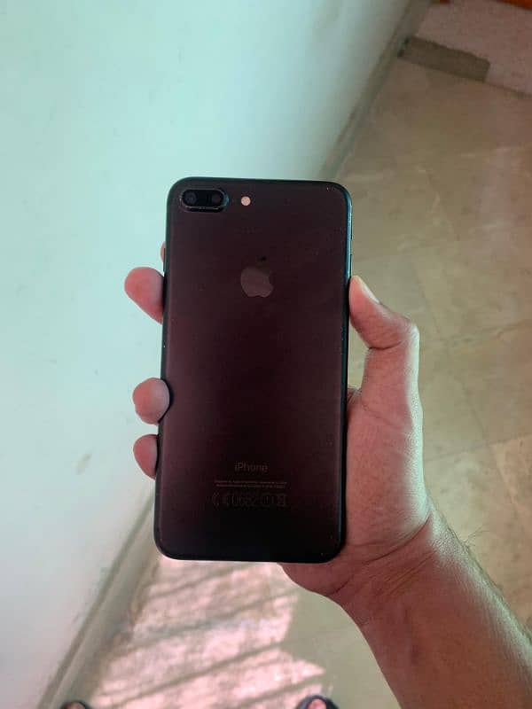 Iphone 7+ 32 GB OFFICIAL PTA APPROVED 1