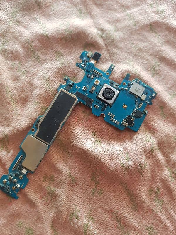 Galaxy S8 plus NON PTA (Board only) 1