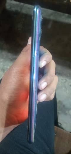 Oppo f17 pro