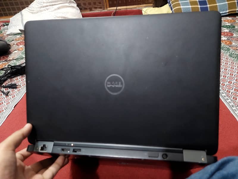 Dell Lattitude E 7250 0