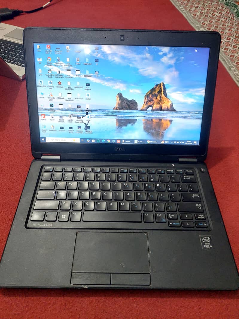 Dell Lattitude E 7250 3