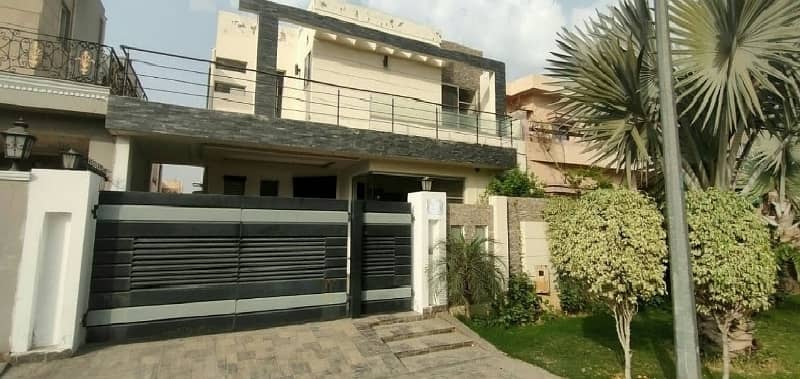 10 Marla Out Class Stylish Full House For Rent In DHA Phase 1,Block P, Lahore. 0