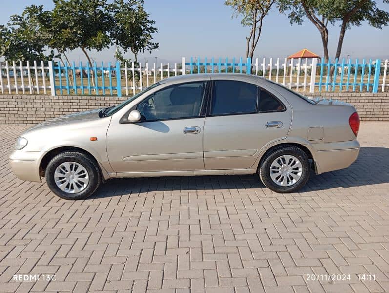 Nissan Sunny 2006 3