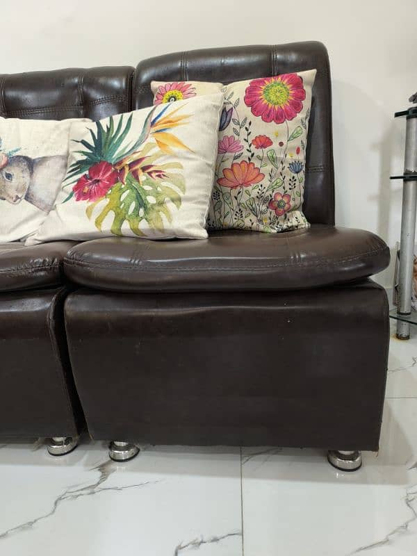 sofa chairs leather ragzeen 1