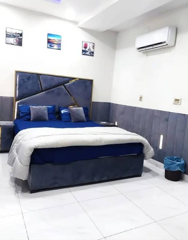 Studio apartments phr day short time available 0