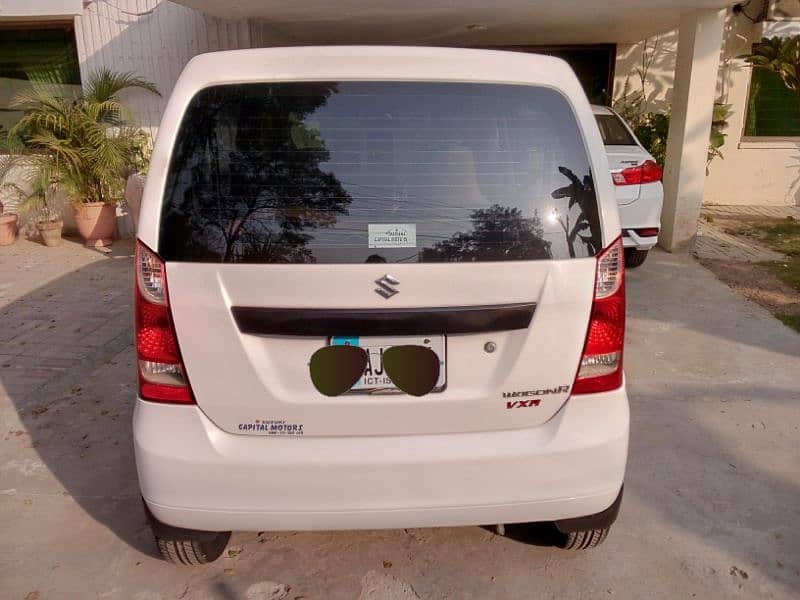 Suzuki Wagon R 2018 11