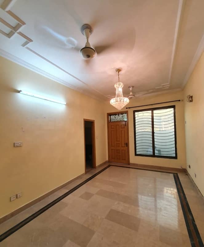 7 Marlas Upper Portion Prime Location Near Market and Park G-13 4