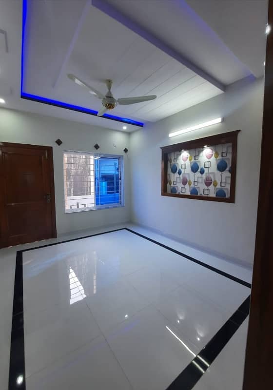 7 Marlas Tile Flooring Independent House Near Market and Park G-13 4