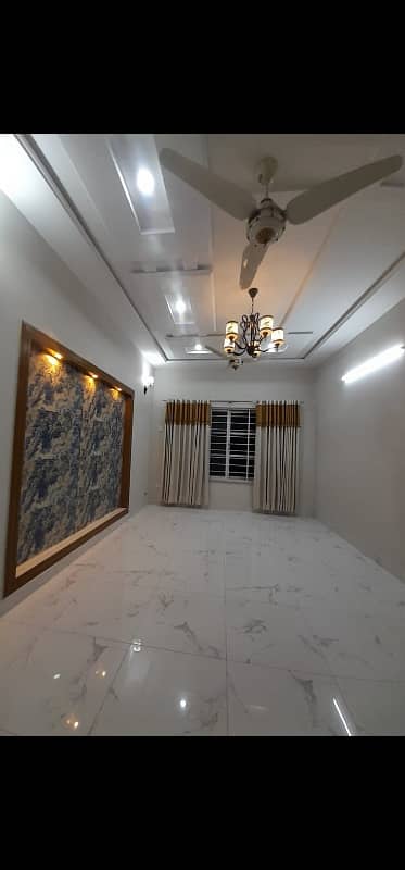 7 Marlas Tile Flooring House Gas Boring Near Market Mosque & Park G-13/2 1