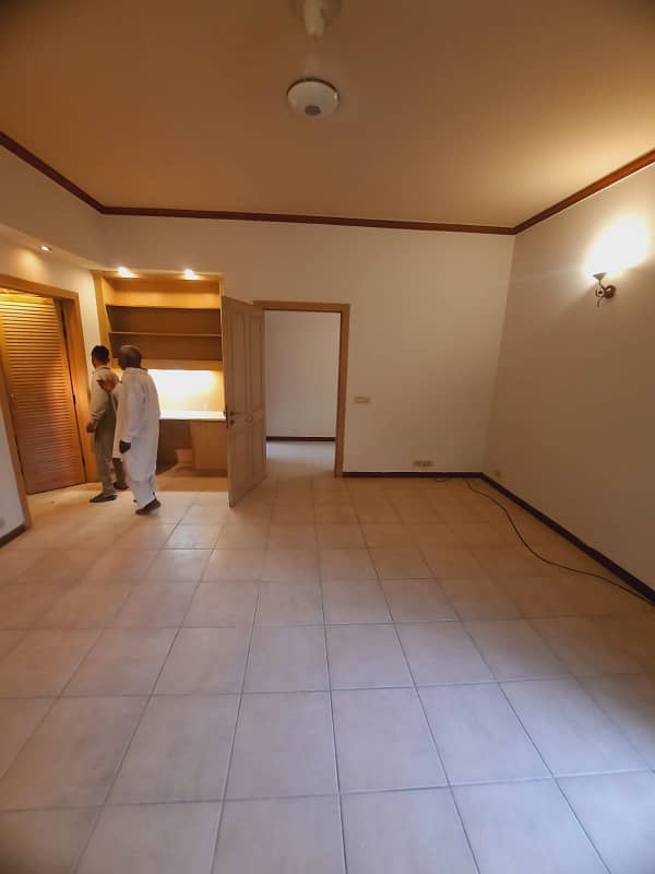 34 Marla 3bed Upper Portion For Rent In Dha Phase 5 24