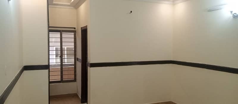 Upper Portion Available For Rent 3