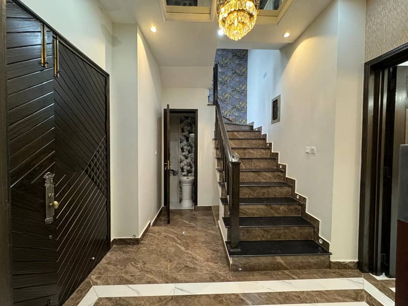 A BEAUTIFUL 10 MARLA HOUSE FOR SALE IN GULMOHAR BLOCK SECTOR C BAHRIA TOWN LAHORE 28