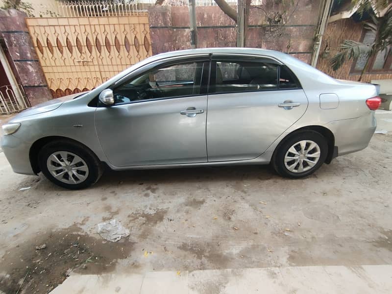 Toyota Corolla GLI 2012 12