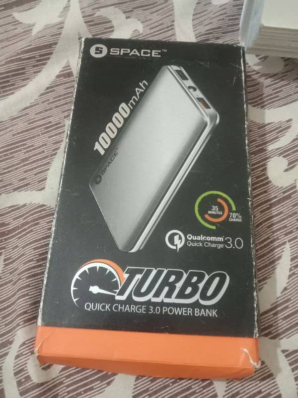 Space Brand Tested 10000mah Power Banks 3