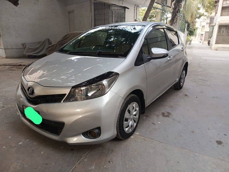 Toyota Vitz 2013 1