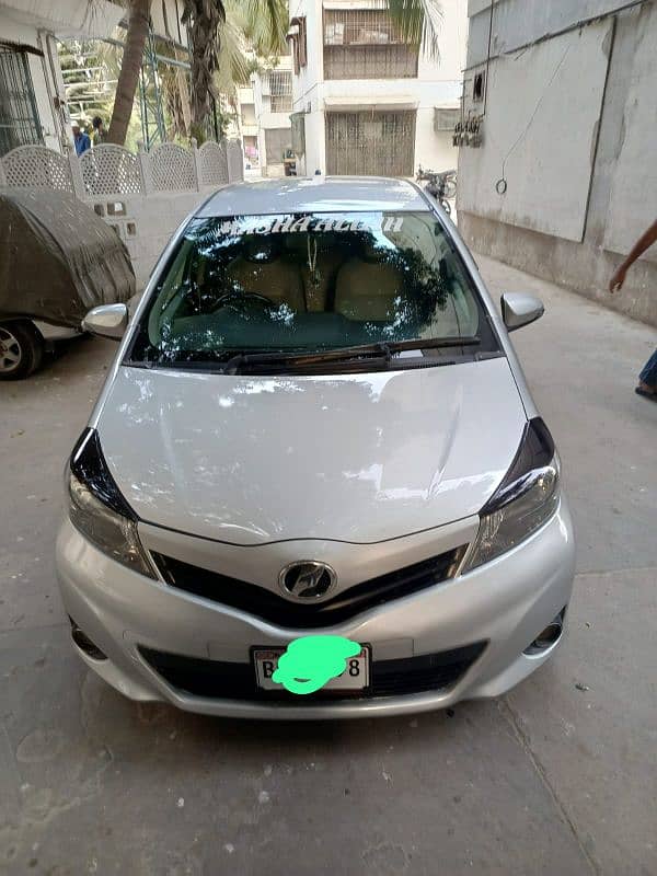 Toyota Vitz 2013 2