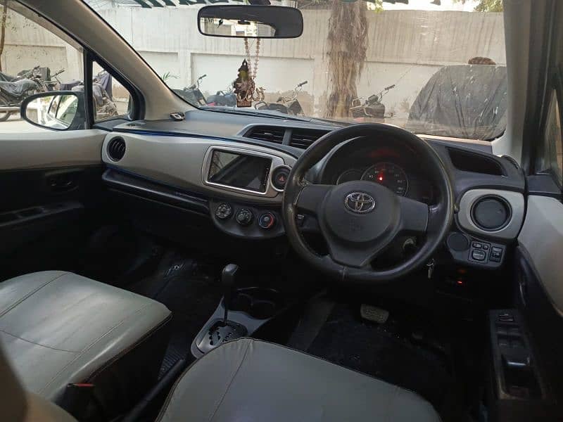 Toyota Vitz 2013 13