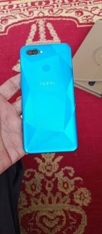 oppoA12for sale in 9 by 10 condition with original box and charger 7