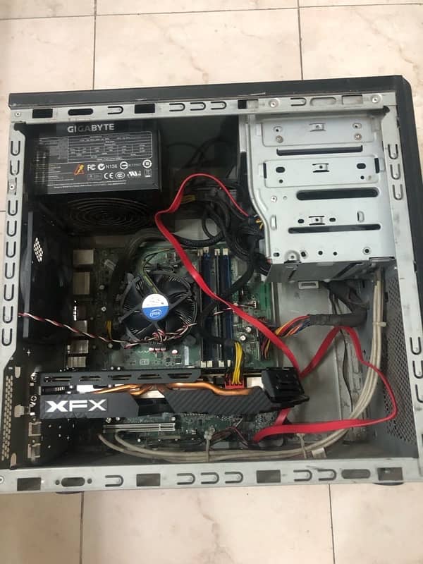 Gaming pc with Core i7 2600k and Rx 580 8gb 0