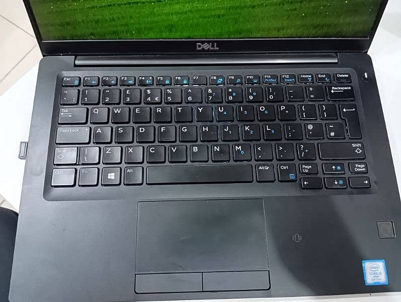 DELL Latitude 7390 Core i5 8th Gen 1