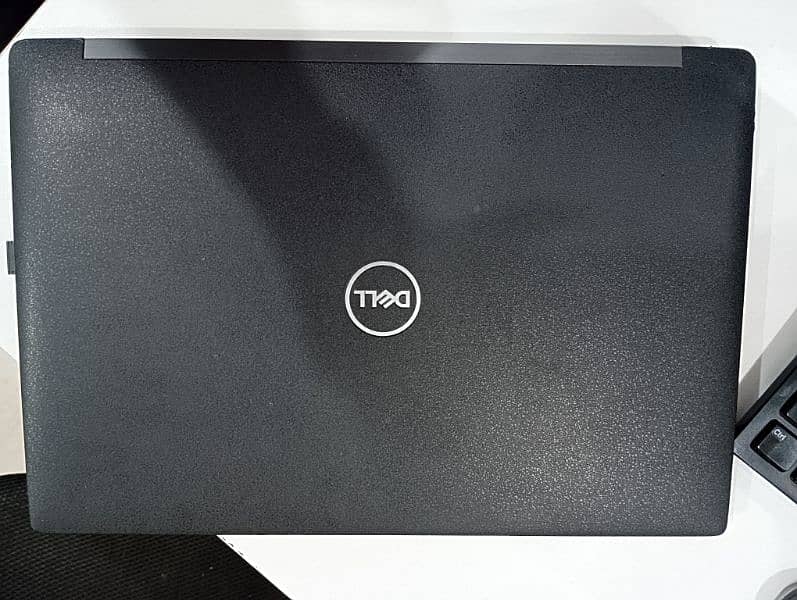 DELL Latitude 7390 Core i5 8th Gen 4