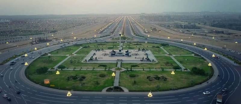 Pricenct 29, 50 yards, bahria town karachi 8