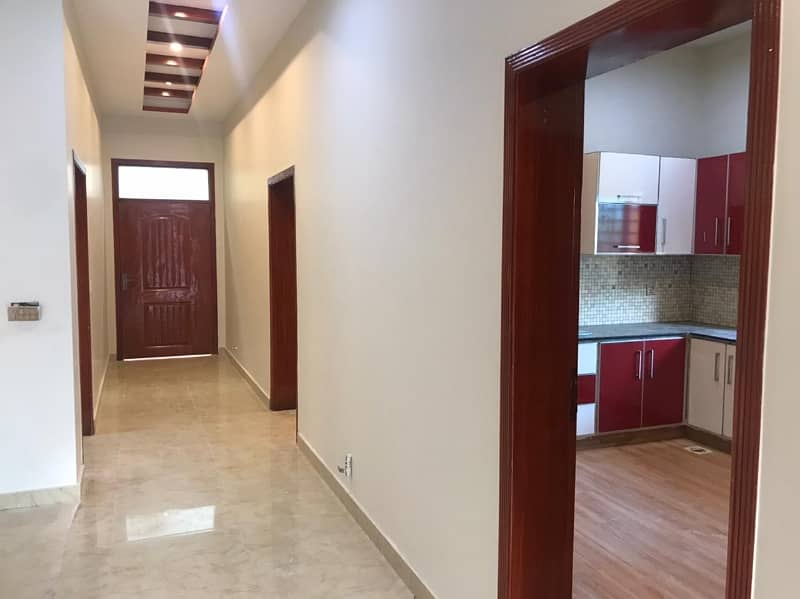 10 marla upper portion for rent in wapda town ph1 3