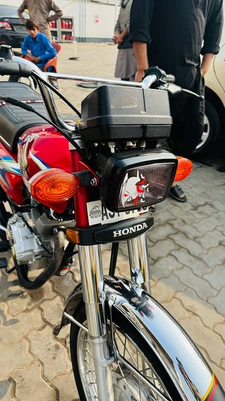 125 honda 2022 model pora 2022 total orgnal condishion all orgnal ok 6