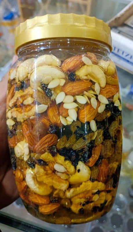 premium nuts and honey from gilgit baltistan 2