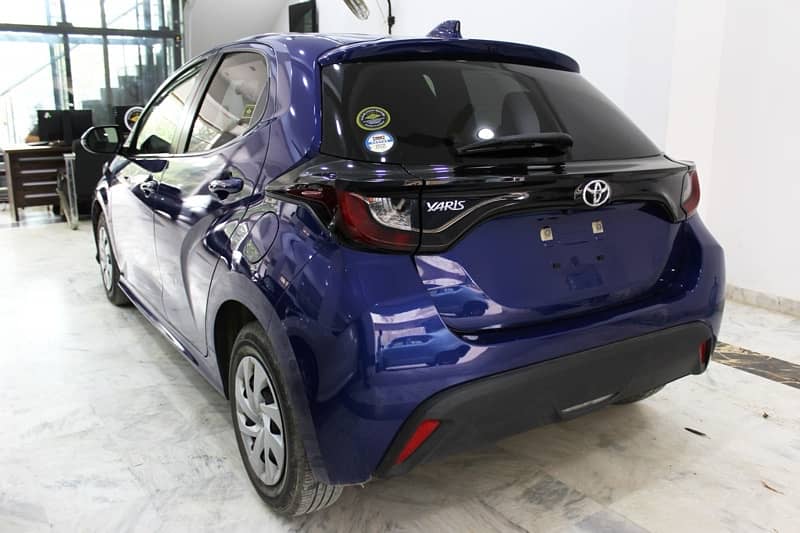 Yaris Hatchback 2022 5