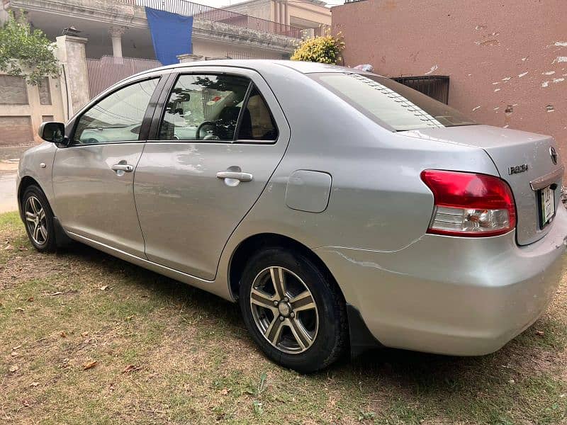 Toyota Belta 2010 4