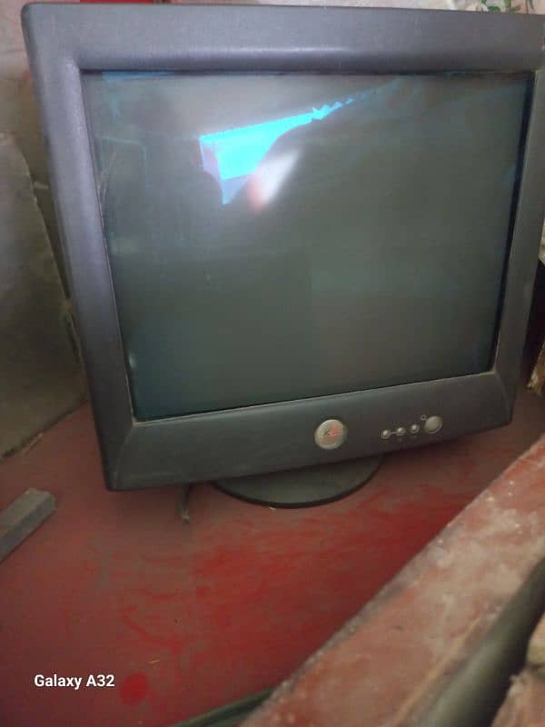 computer monitor  Dell 2