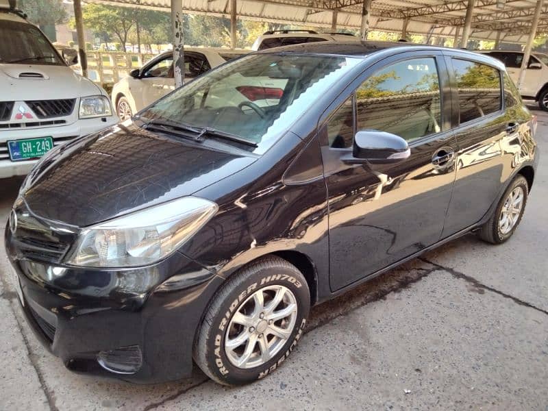 Toyota Vitz 2012 2